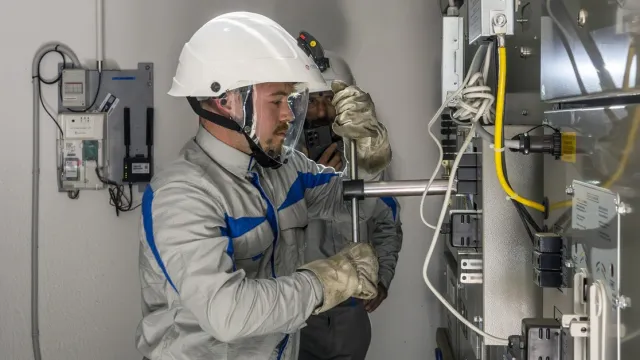 ENEL E-D Lavori cab 26