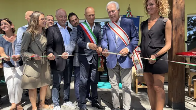 Taglio del nastro del nuovo Nido Arcobaleno